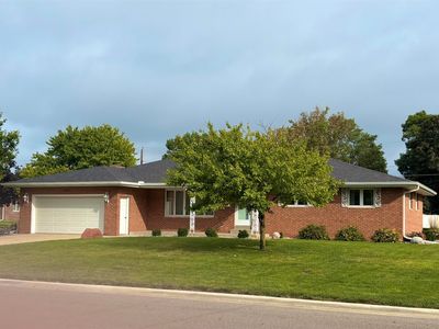 Property at 241 W Edgewood St, Morton, IL