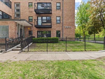 2201 3rd Ave S APT 302