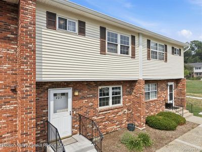 405 Briarwood Court