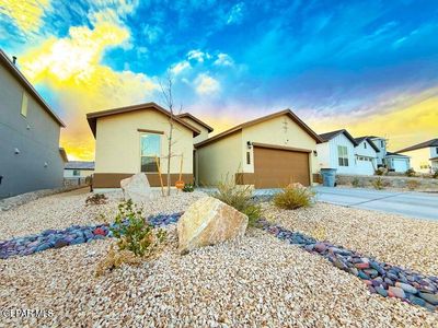 2245 Small Mountain Pl