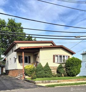 13 Sheldon Ave