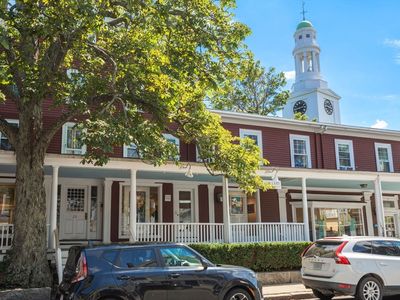 20 Main St #10