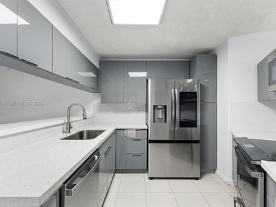 8111 Severn Dr APT D