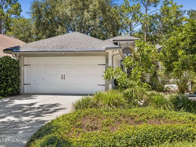 833 PUTTERS GREEN Way N