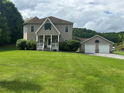 1725 Baptist Valley Rd