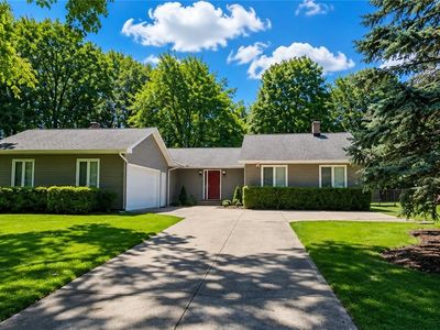Property at 5220 Park Side Trl, Solon, OH