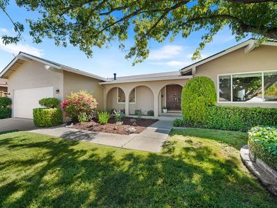 6186 Silberman Dr