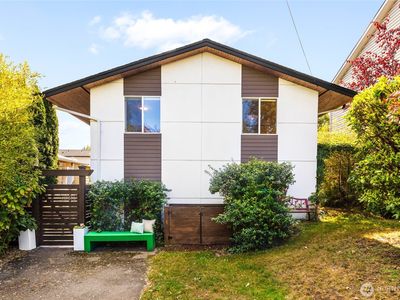 4031 30th Avenue S #B