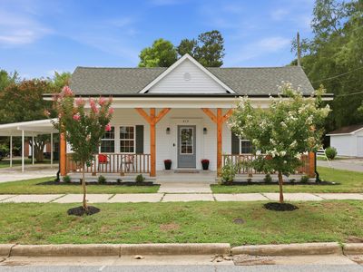 213 W Parrish Dr