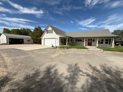 1220 Strasdin Ln