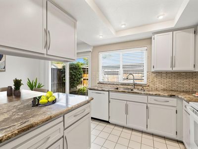 3928 Oak Villa Cir