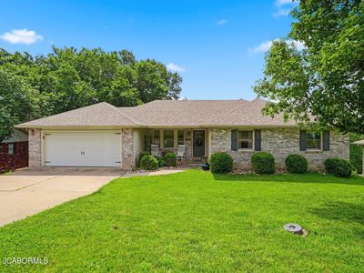 704 Shawn Dr