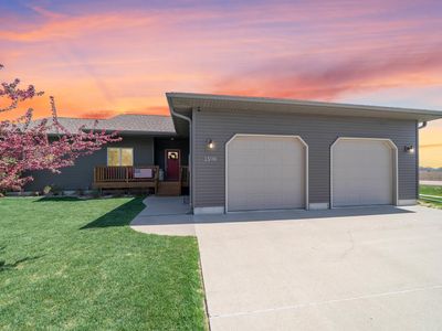 1598 Brandon Dr