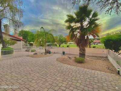 8665 N Johnny Miller Dr
