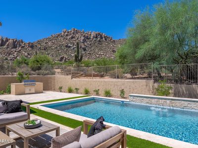 11552 E DESERT HOLLY Drive