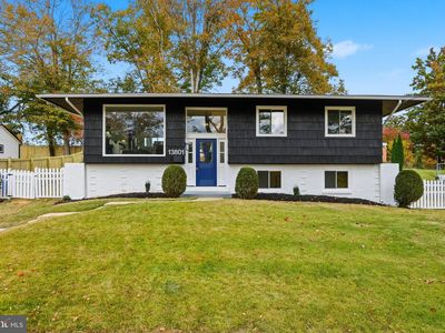 13801 Lionel Ln