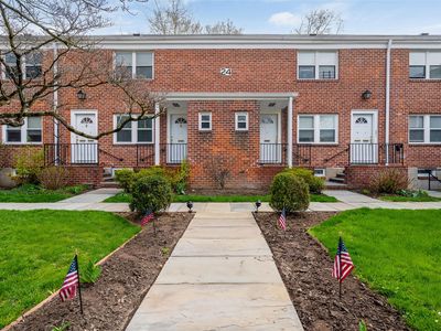 24 Wappanocca Avenue #E