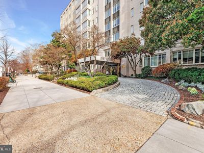 1727 Massachusetts Ave NW #108