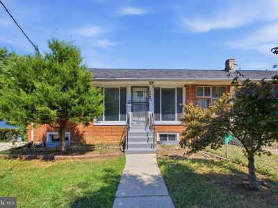 7744 Bender Rd