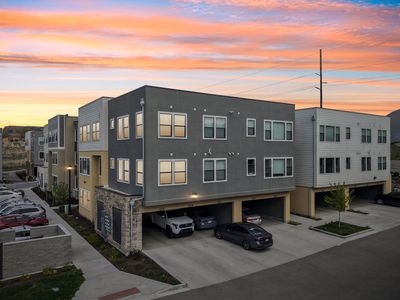 8345 S Iris Lumi Ln Unit 202