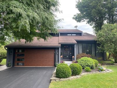 11 Bluebird Ln