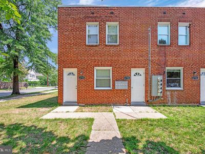 4702 Quarles St NE
