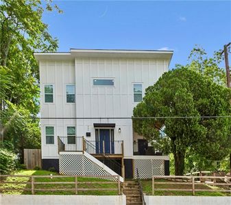 984 McDaniel St SW