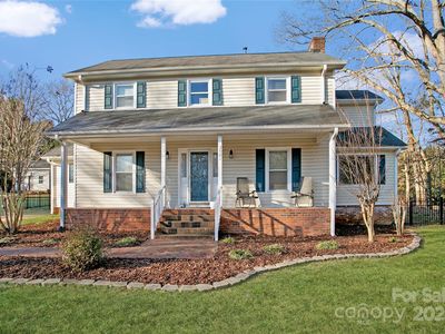 3501 Barrington Dr