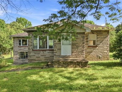 Property at 6585 Chestnut Ridge Rd, Hubbard, OH