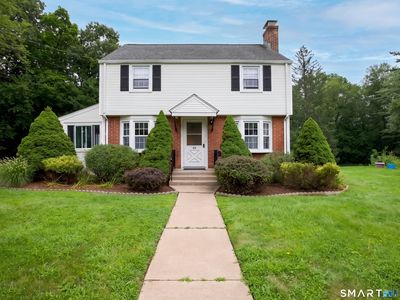 99 Brookfield Drive