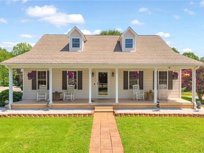 5744 N 11th Hwy