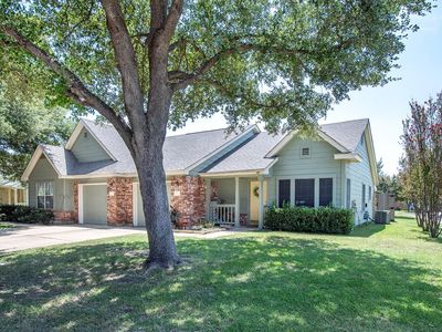 109 Prairie Springs Cv