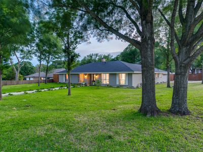 1210 Oakwood Trl
