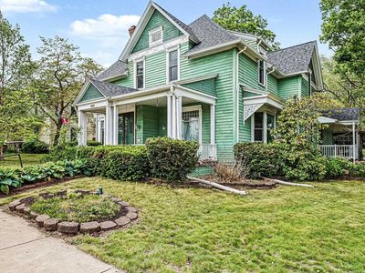 435 S Main St