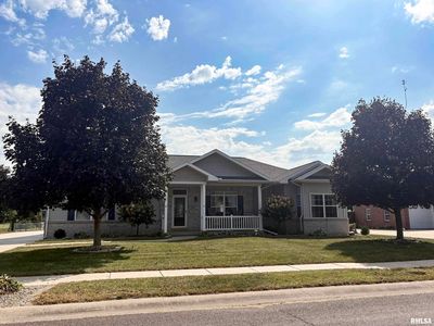 600 Deerfield Dr