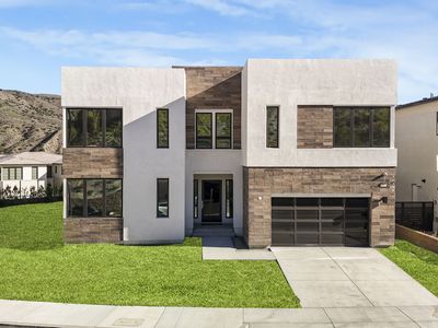 11862 N Hillsborough Ln