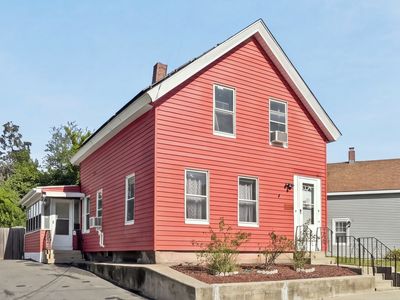 48 Jewett St