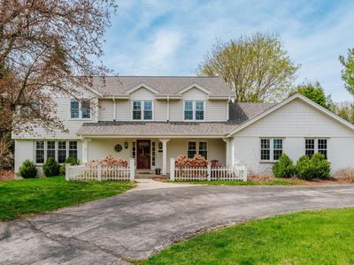 1305 Lexington COURT