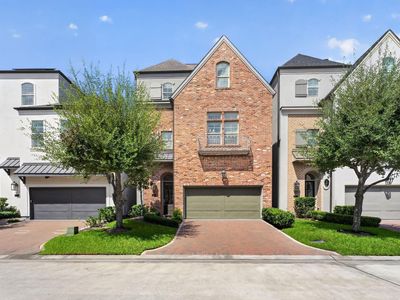 98 Gateway Park Pl