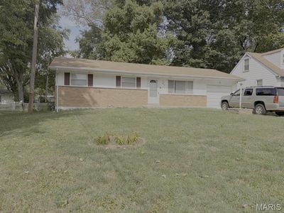 839 Font Ln