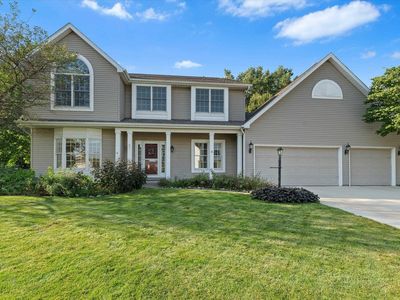 601 Finch Dr