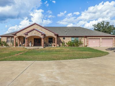 1102 Private Road 2332