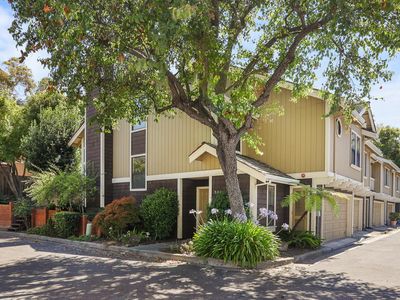 582 Valeri Ruth Ct