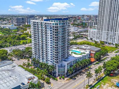275 NE 18th St APT 1803