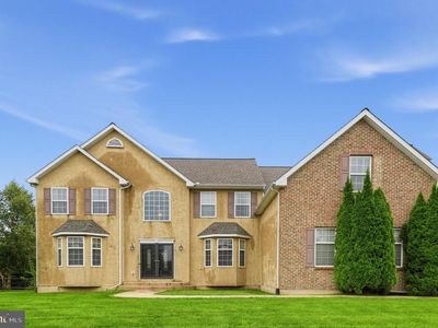 111 Amberwood Dr