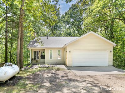 6790 Nineteen Mile Rd NE