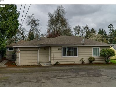 2910 SE Oak Grove Blvd