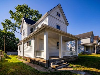 40 Drake Ave