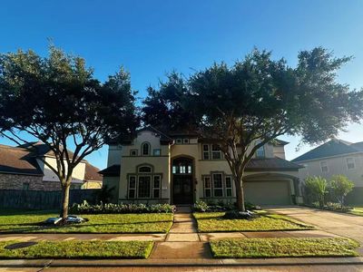 4023 Sutton Shadow Ln