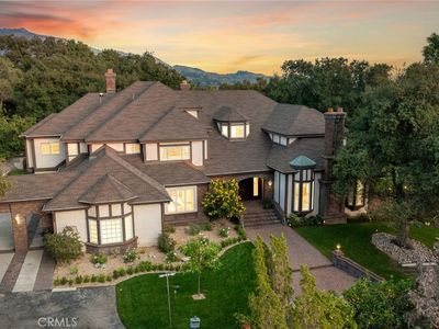 533 E Sierra Madre Ave